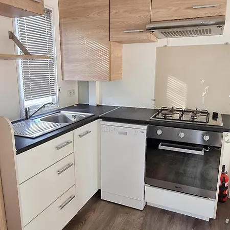 Mobil-home V0 06 A بيت للعطل
